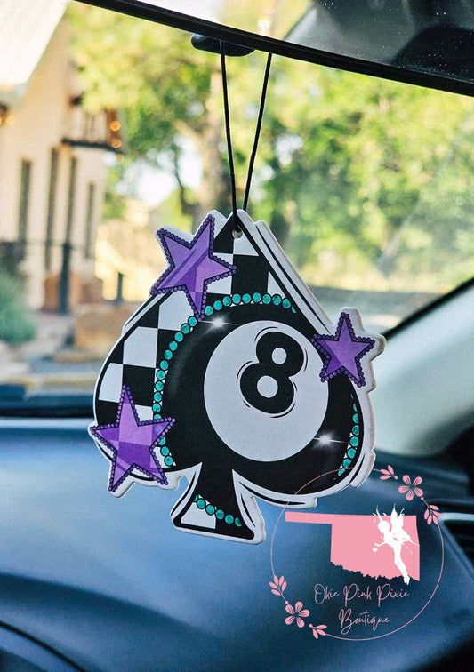 Spade 8 Ball