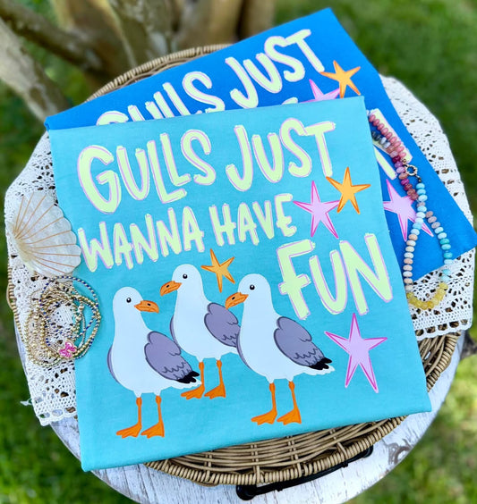 Gulls just wanna have fun