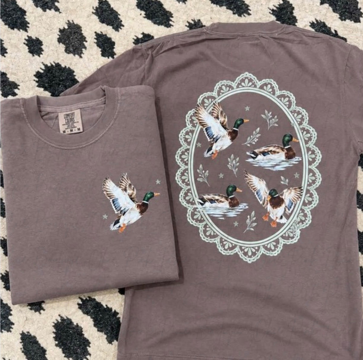 Mallard Vintage Vibe with lace