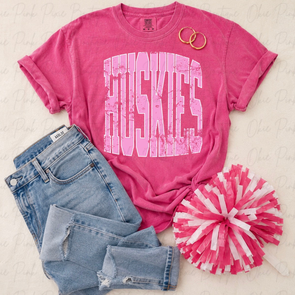 Pink out Huskies