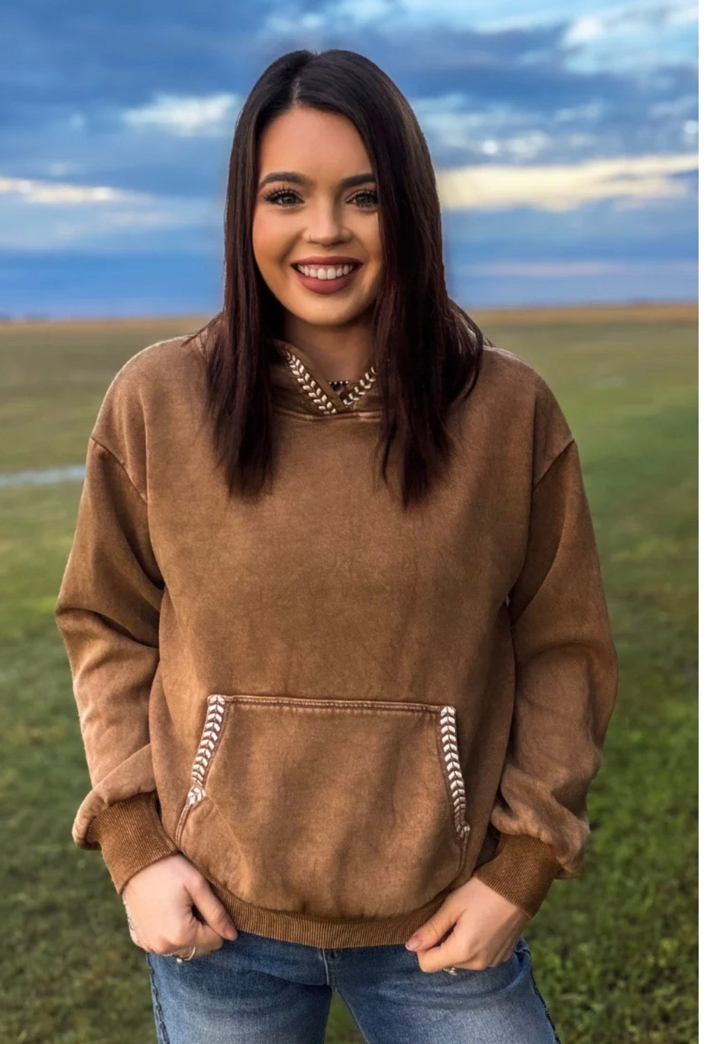 HOMESTEAD STITCHED HOODIE -TAN
